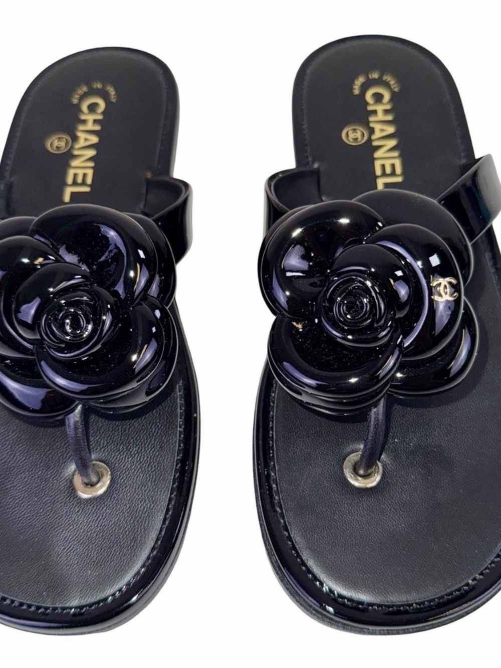 Black Camellia Jelly Toe-Post Sandals